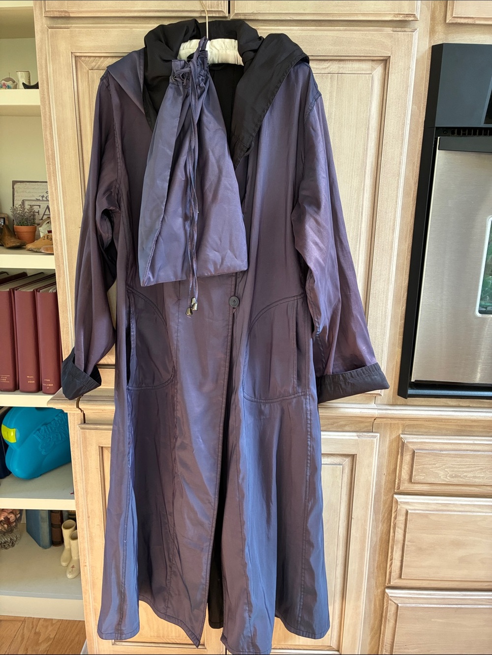 Lightweight Purple Hooded Long Coat - Women's Sz M